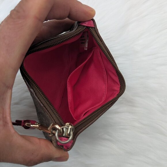 COACH Corner Zip Wristlet In Signature Canvas Khaki / Dahlia - Picture 4 of 10